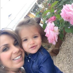 Meet your Posher, Danielle